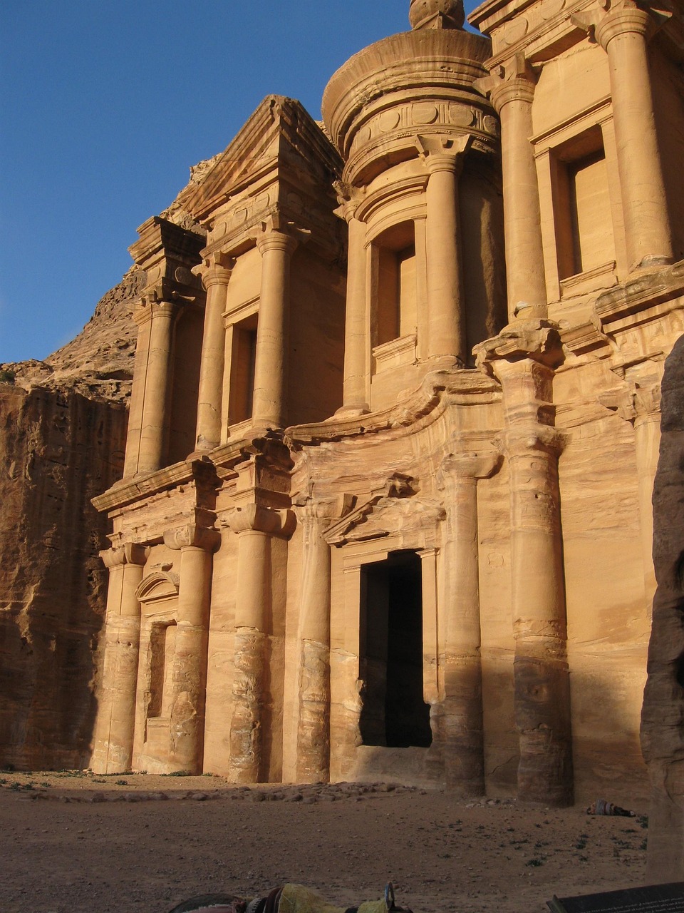 PETRA 5
