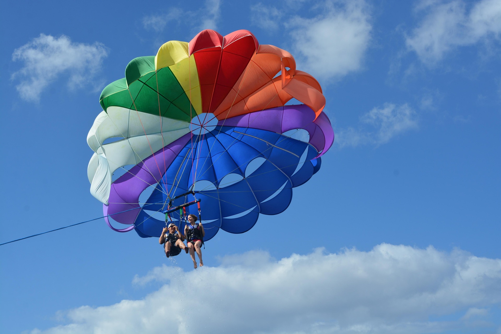 rightatomyoga-adventure-2375717_1920